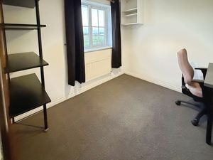 Photo 30- click for photo gallery